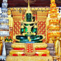 храм изумрудного будды,статуя будды