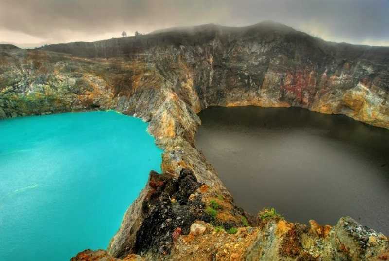 Индонезия гора Келимуту