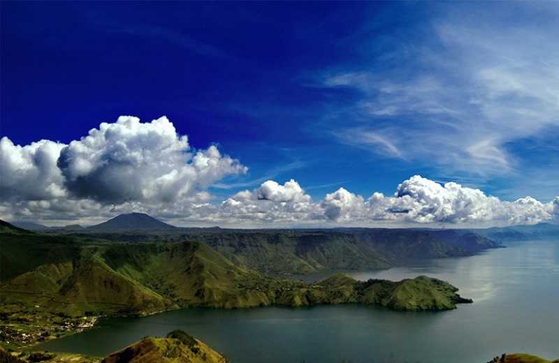 Индонезия озеро Тоба