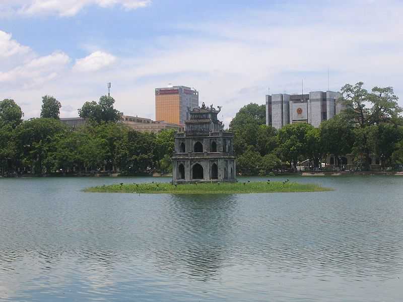 Озеро возвращённого меча пагода Черепахи