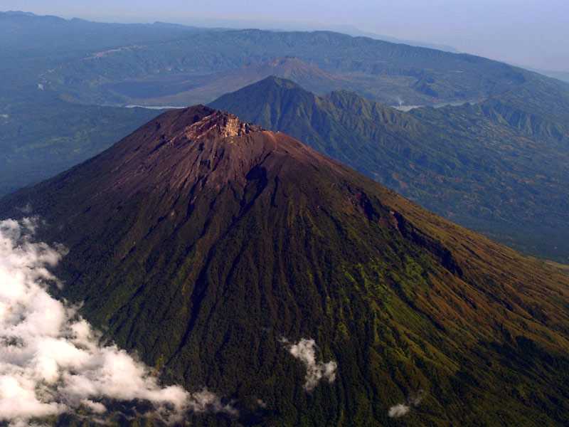 вулкан Агунг бали Индонезия
