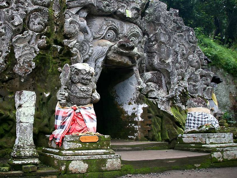 слоновья пещера Гоа Гаджа убуд достопримечательности бали