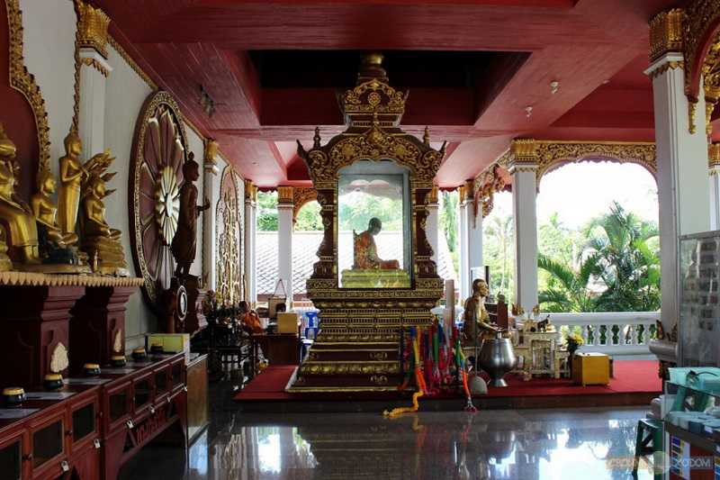 храм Wat Khunaram1